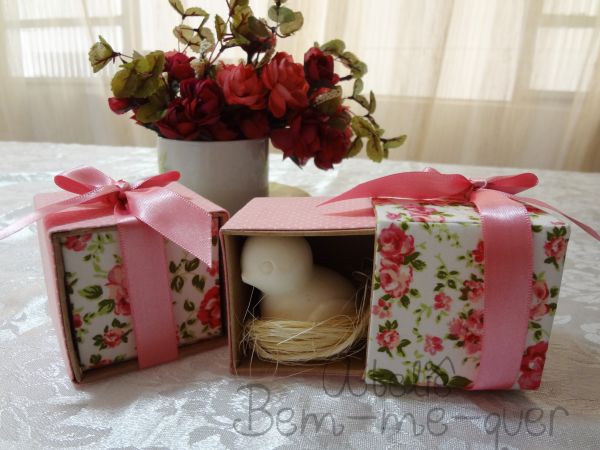 Caixa baú Rosas